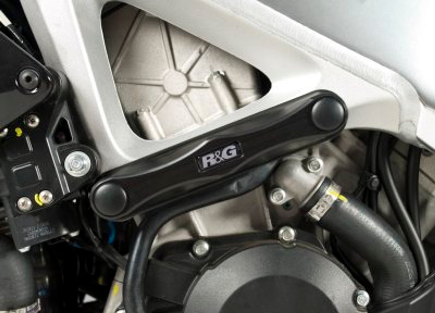 R&G Racing Frame Skidders for the Aprilia Rsv4 R/Factory/1100 Factory '19-'20 / RSV4 RR '15-'22 / RSV4 RF '09-'21 R&G Racing Frame Skidders for the Aprilia Rsv4 R/Factory/1100 Factory '19-'20 / RSV4 RR '15-'22 / RSV4 RF '09-'21